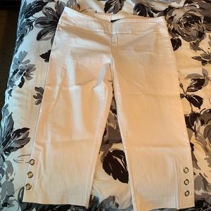 Cute stretchy capri’s